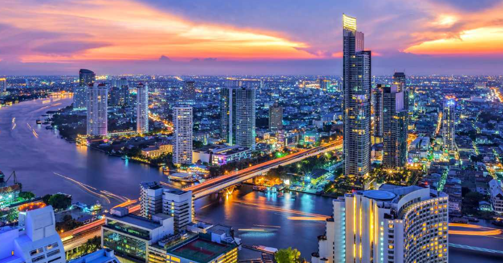 BangKok lên đèn náo nhiệt về đêm